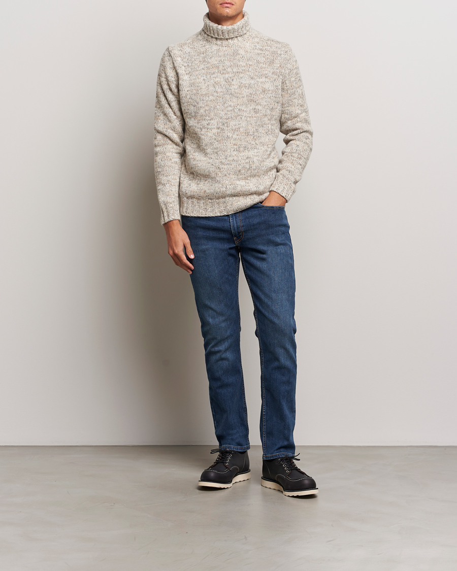 Men | Trousers | Levi's | 502 Taper Jeans Panda