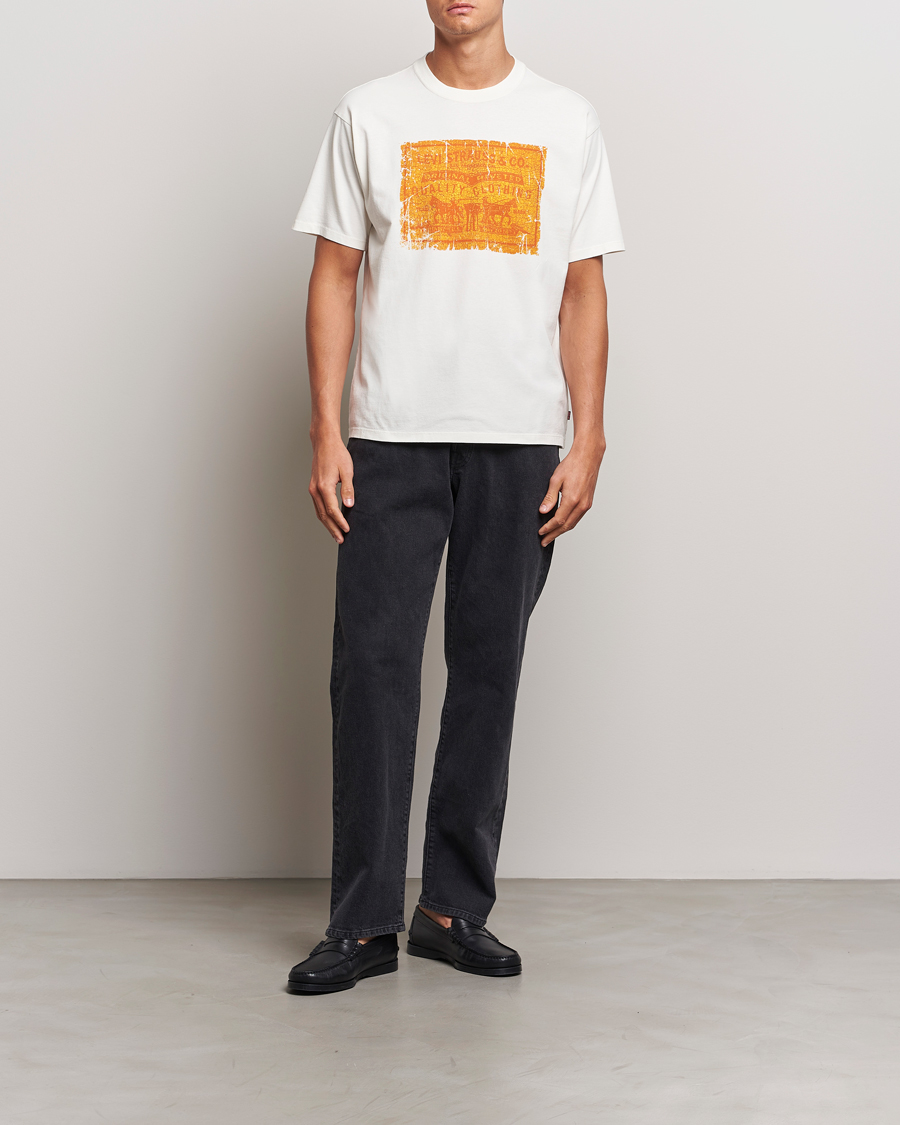 Men | T-Shirts | Levi's | Vintage Fit Graphic T-Shirt Archival Egret