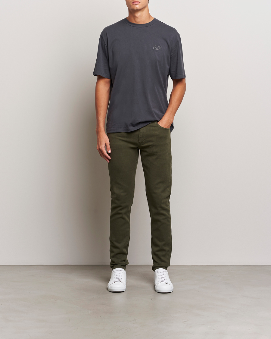 Men | Trousers | J.Lindeberg | Jay Solid Twill Stretch Jeans Forest Green