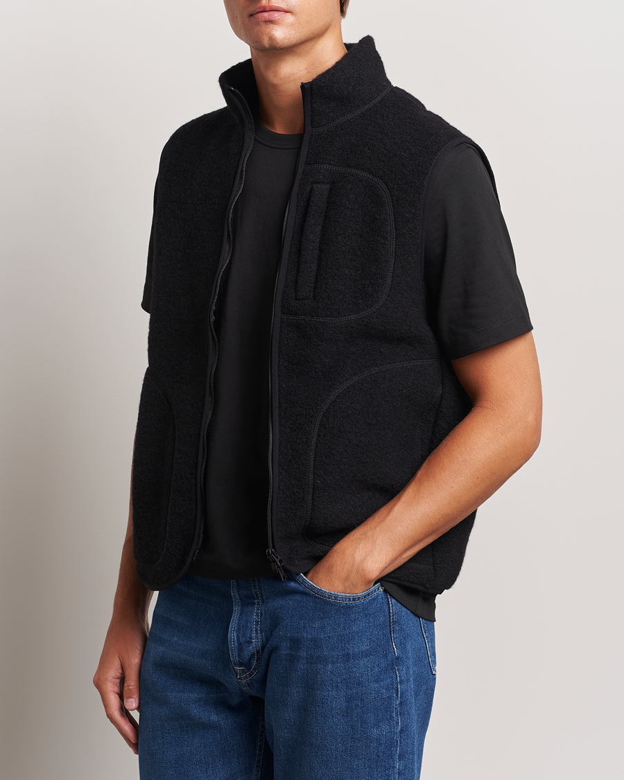 Men | J.Lindeberg Duncan Wool Fleece Vest Black | J.Lindeberg | Duncan Wool Fleece Vest Black