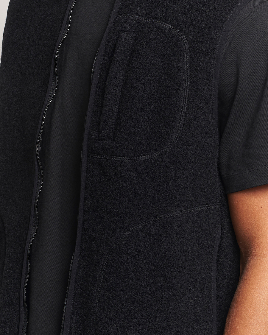 Men | J.Lindeberg Duncan Wool Fleece Vest Black | J.Lindeberg | Duncan Wool Fleece Vest Black