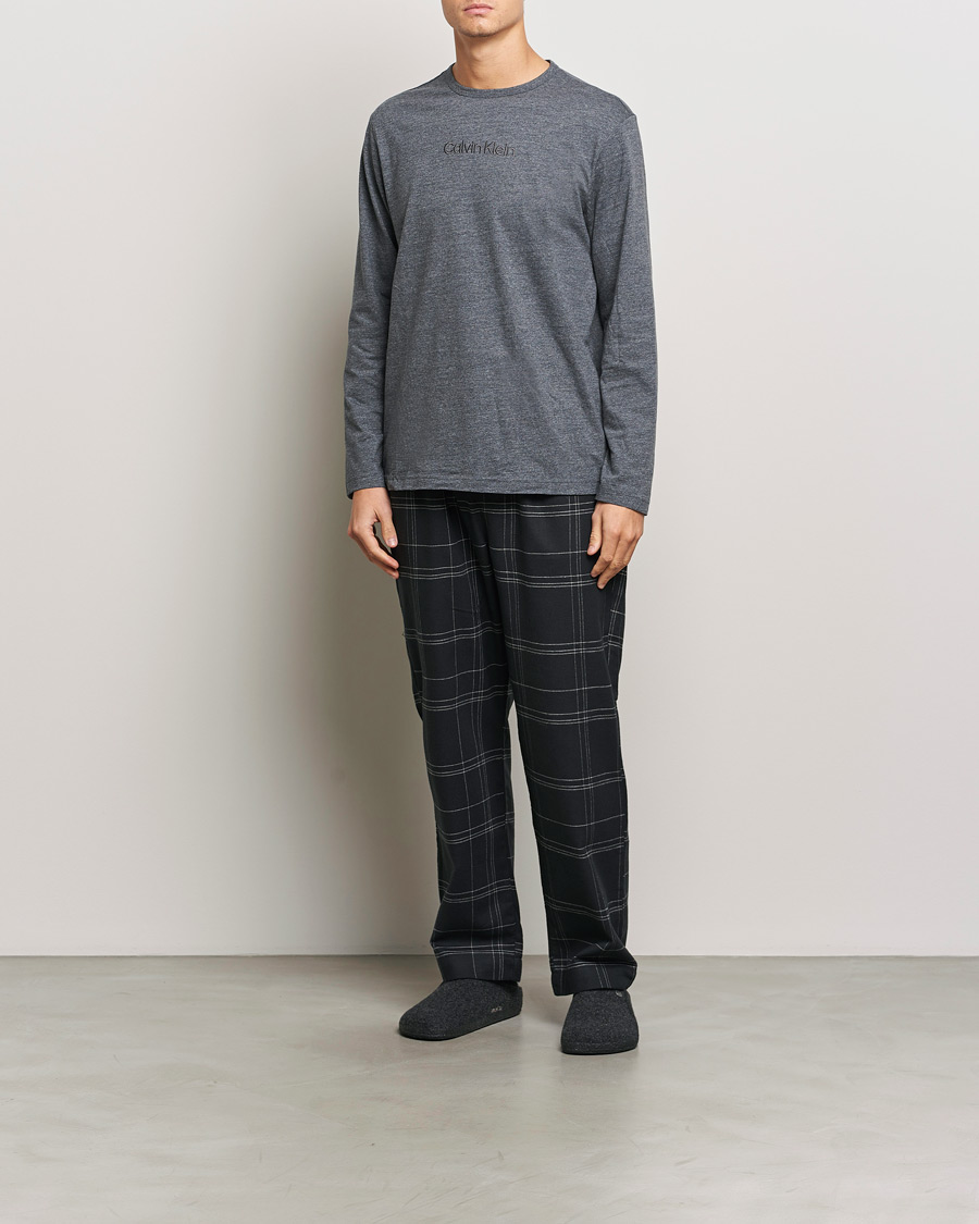 Men | Pyjamas & Robes | Calvin Klein | Cotton Pyjama Set Charcoal/Black