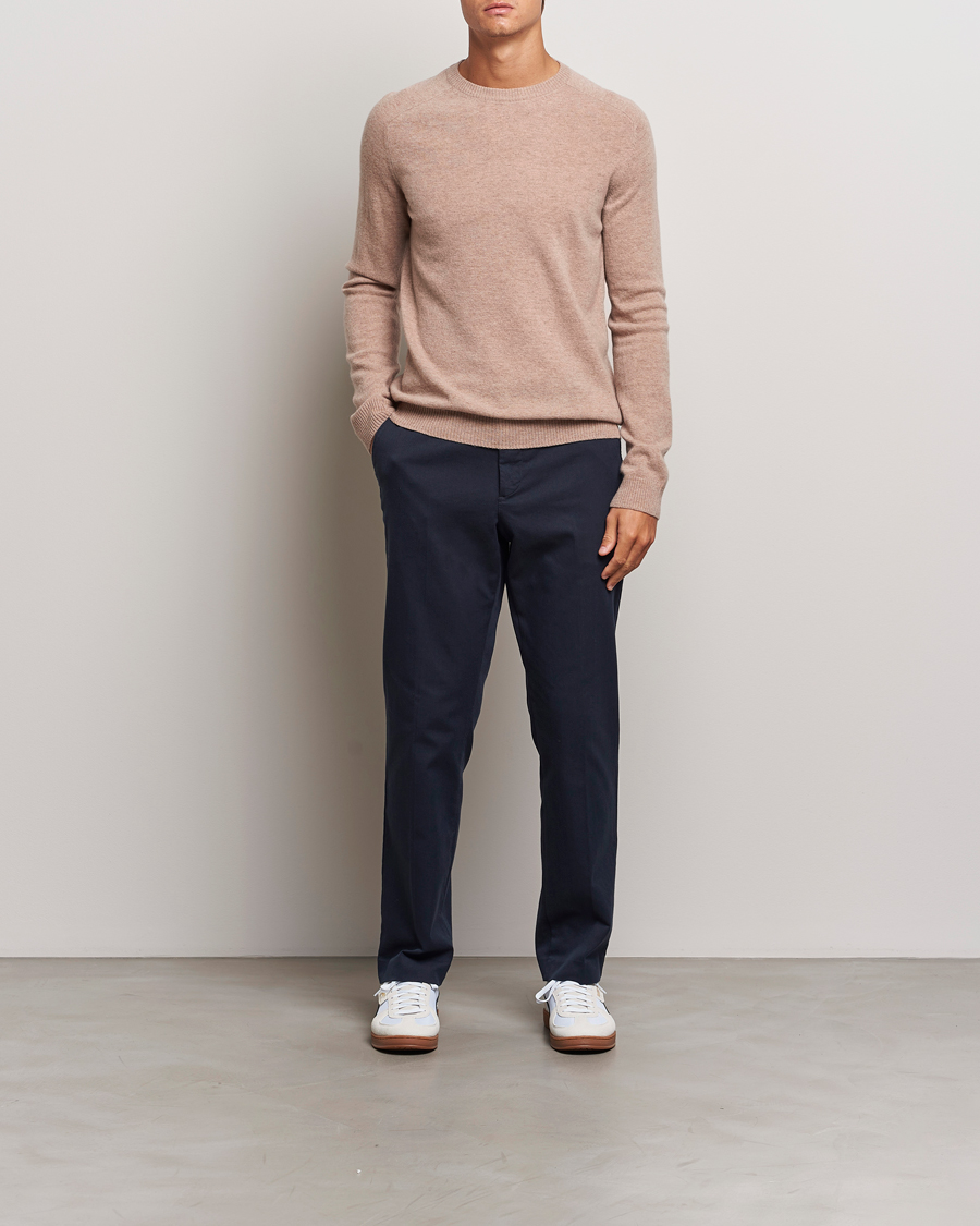 Men | Sweaters & Knitwear | KnowledgeCotton Apparel | Lambswool Roundneck Beige