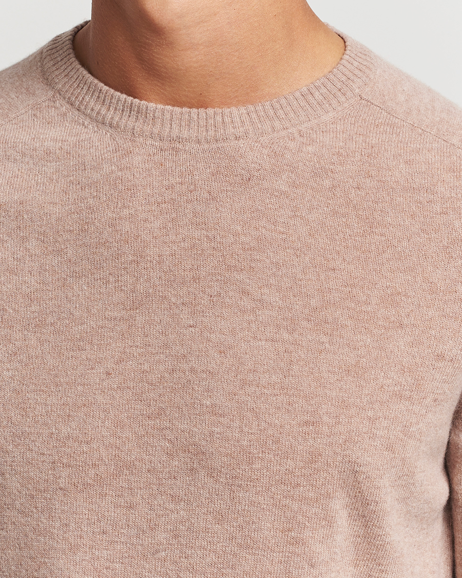 Men | Sweaters & Knitwear | KnowledgeCotton Apparel | Lambswool Roundneck Beige