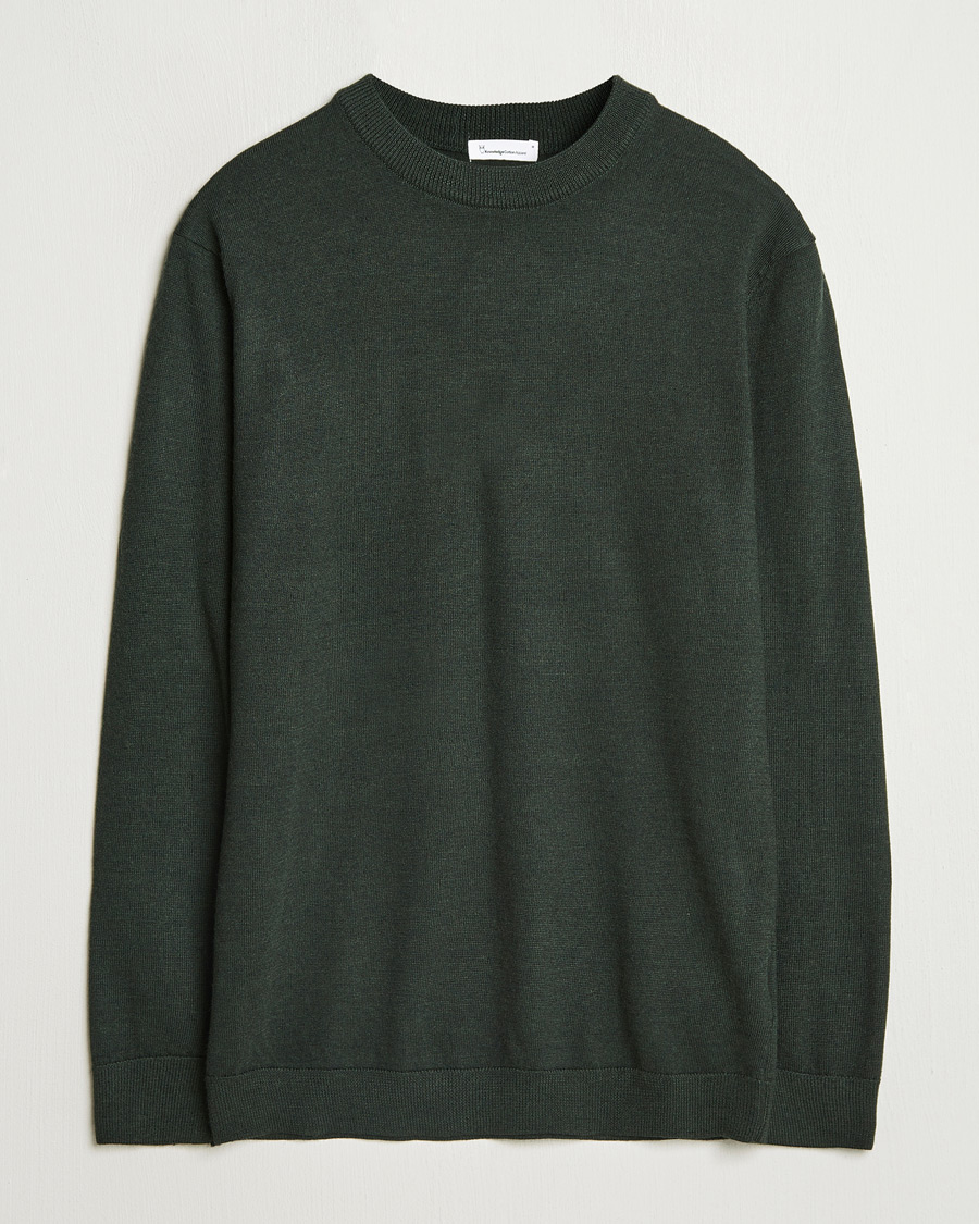 Men | Sweaters & Knitwear | KnowledgeCotton Apparel | Regular Merino Knit Crew Neck Green