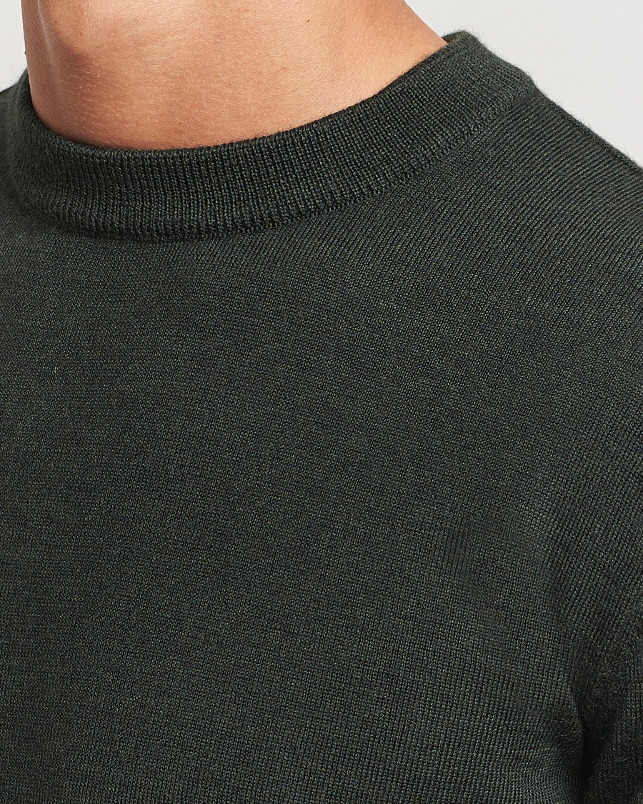 Men | Sweaters & Knitwear | KnowledgeCotton Apparel | Regular Merino Knit Crew Neck Green