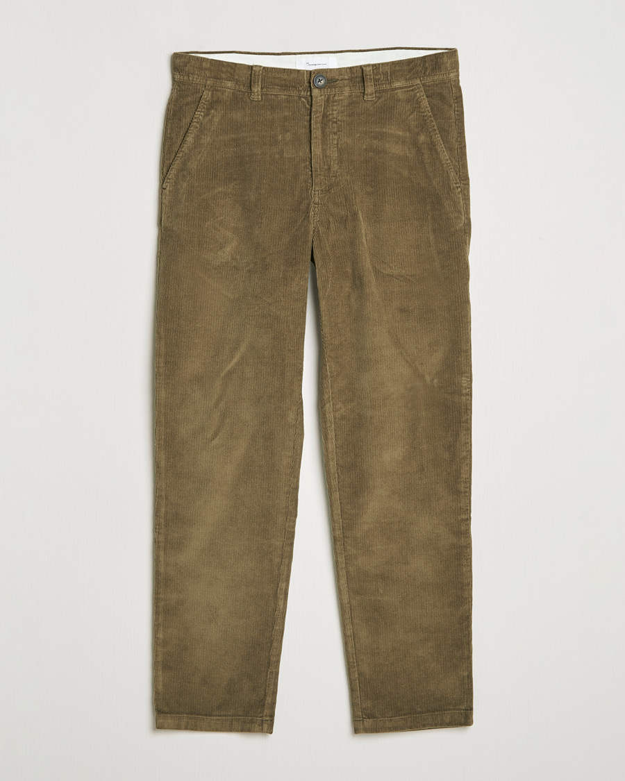 Men | Trousers | KnowledgeCotton Apparel | Chuck Regular Cord Trousers Olive
