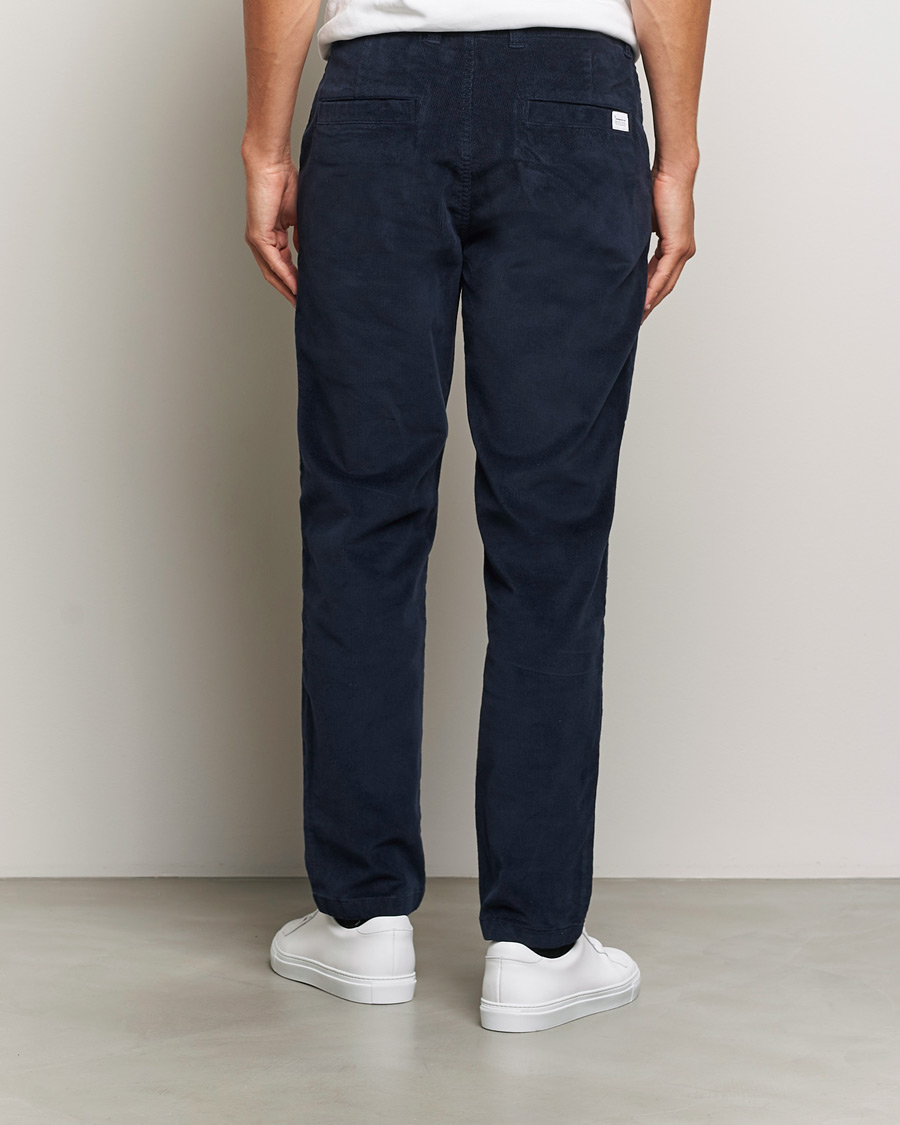 Men | Trousers | KnowledgeCotton Apparel | Chuck Regular Cord Trousers Night Sky