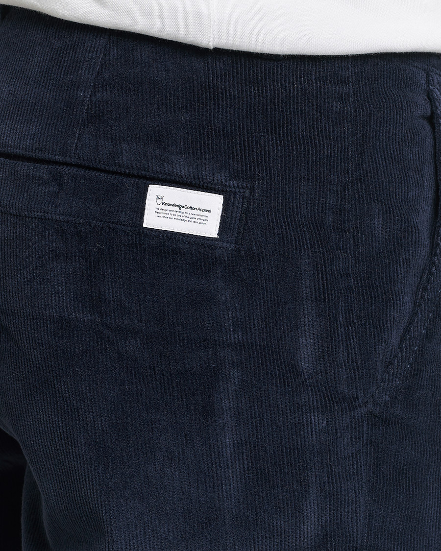 Men | Trousers | KnowledgeCotton Apparel | Chuck Regular Cord Trousers Night Sky