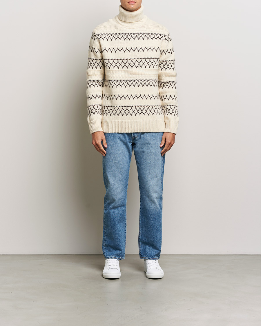 Men | Sweaters & Knitwear | KnowledgeCotton Apparel | Knitted Pattern Lambswool Rollneck Off White
