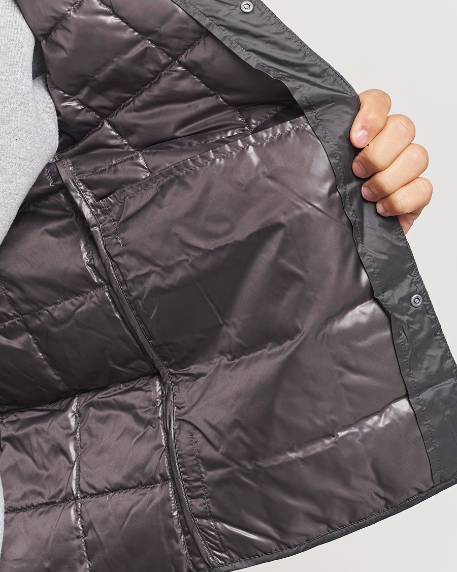 Men | Coats & Jackets | TAION | V-Neck Lightweight Down Vest Dark Grey