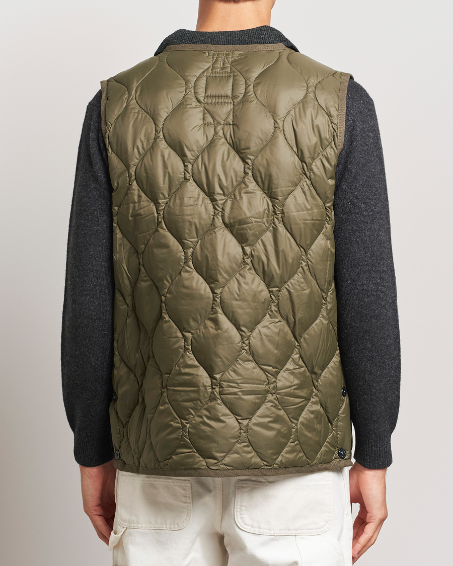 Men | Coats & Jackets | TAION | Military Crew Neck Down Vest Dark Olive