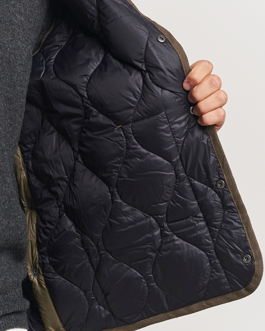 Men | Coats & Jackets | TAION | Military Crew Neck Down Vest Dark Olive