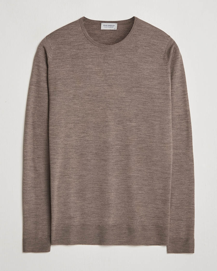 Men | Sweaters & Knitwear | John Smedley | Lundy Extra Fine Merino Crew Neck Mushroom Brown