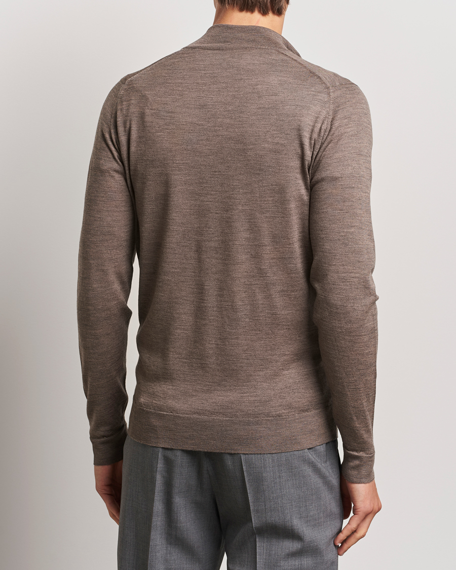 Men | Sweaters & Knitwear | John Smedley | Barrow Extra Fine Merino Half Zip Mushroom