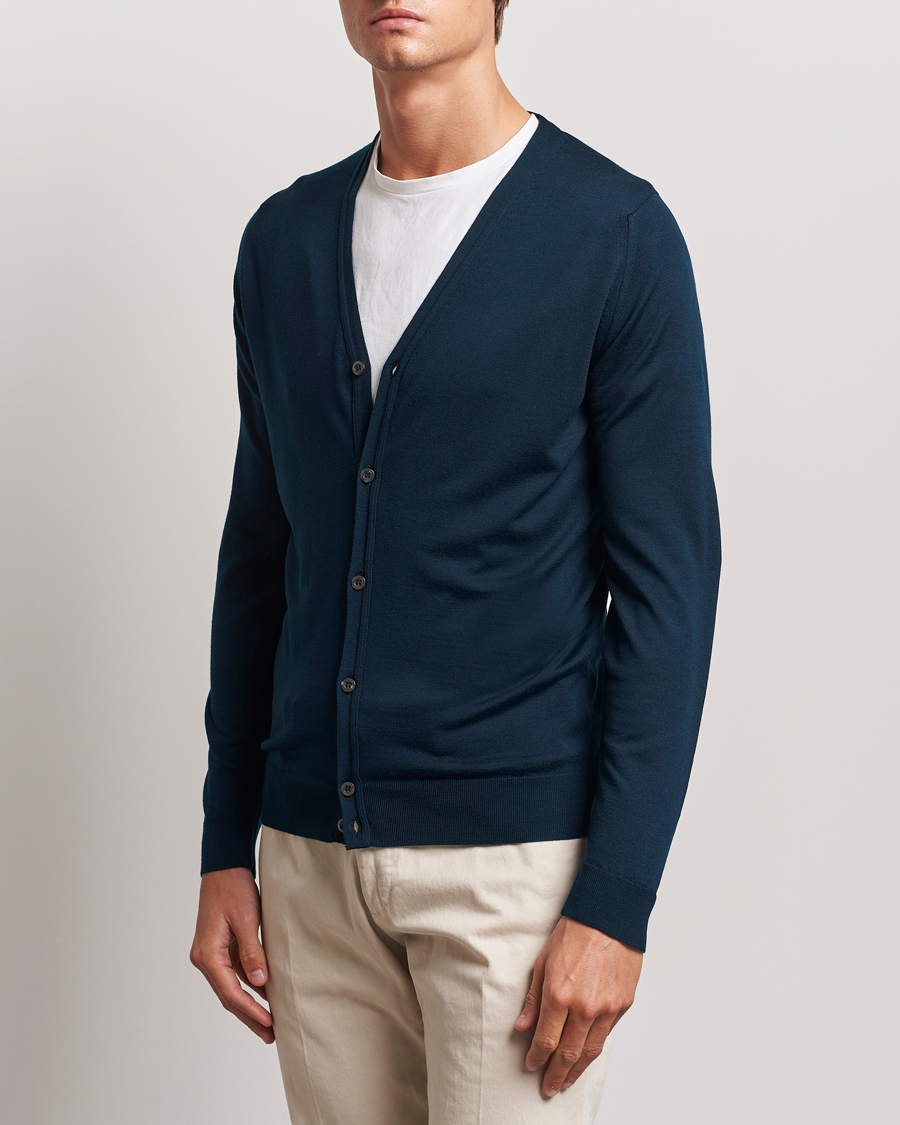 Men | Sweaters & Knitwear | John Smedley | Petworth Extra Fine Merino Cardigan Orion Green