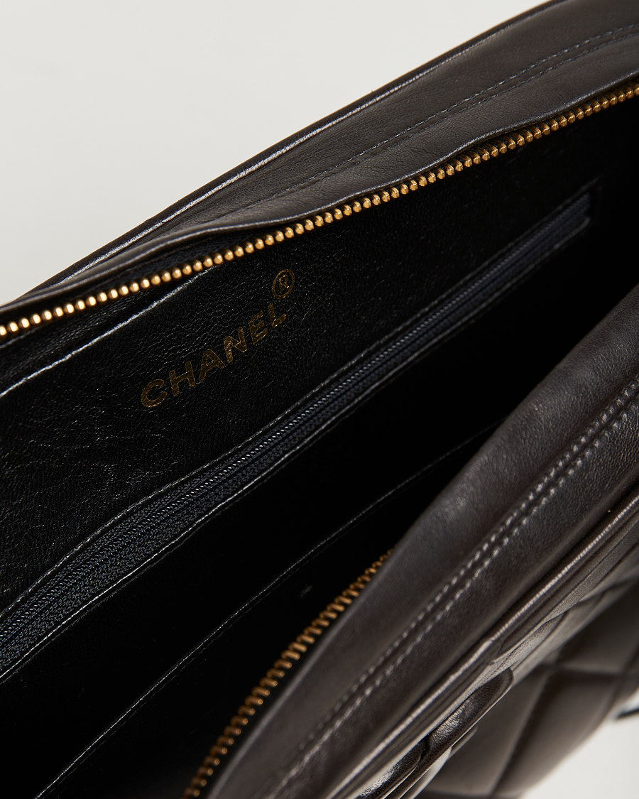 Men | Gifts for Her | Chanel Pre-Owned | Tassel Flap Shoulder Bag Black Lambskin