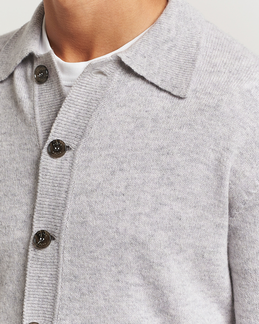 Men | Sweaters & Knitwear | Altea | Shetland Collared Cardigan Light Grey