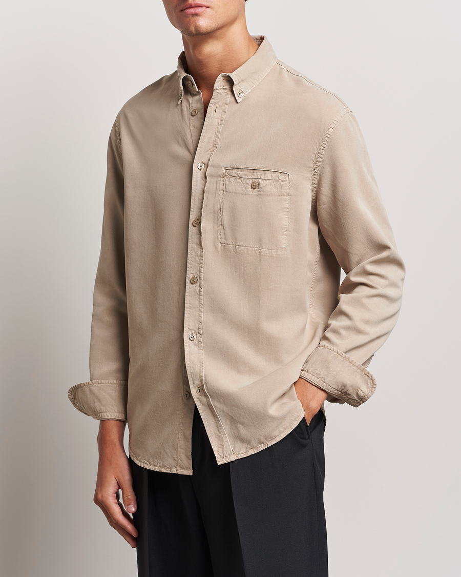 Men | Shirts | Filippa K | Zachary Lyocell Shirt Faded Khaki