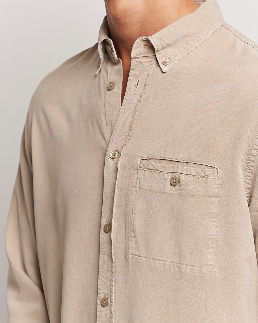 Men | Shirts | Filippa K | Zachary Lyocell Shirt Faded Khaki