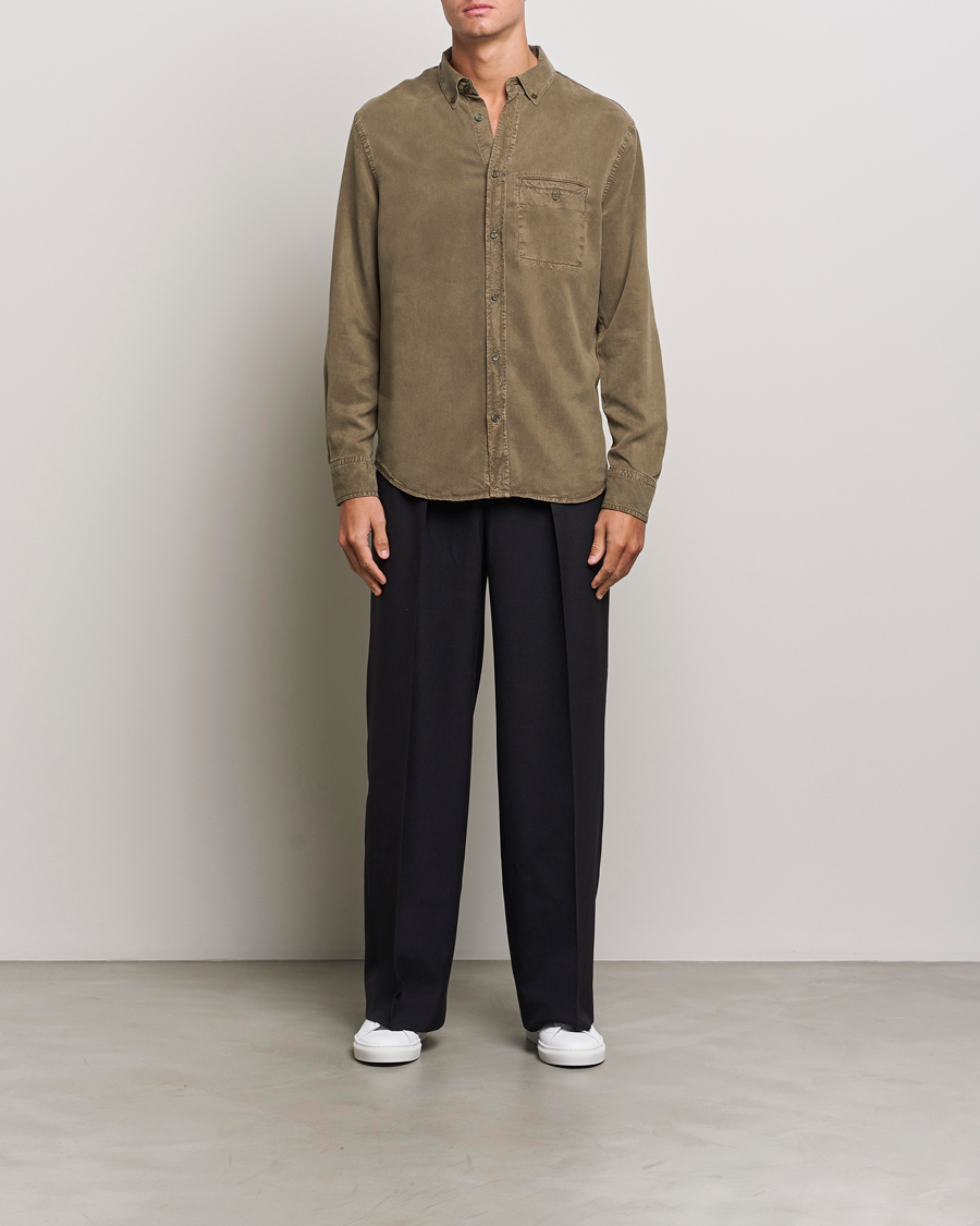 Men | Shirts | Filippa K | Zachary Lyocell Shirt Dark Sage