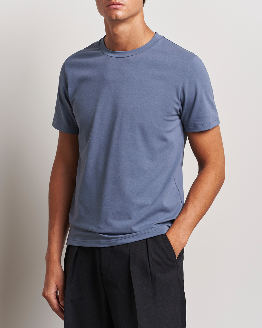 Men | T-Shirts | Filippa K | Soft Lycra T-Shirt Grey Blue
