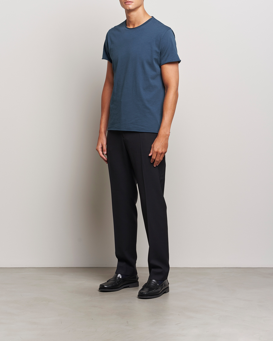 Men | T-Shirts | Filippa K | Roll Neck Crew Neck T-Shirt Dawn Blue