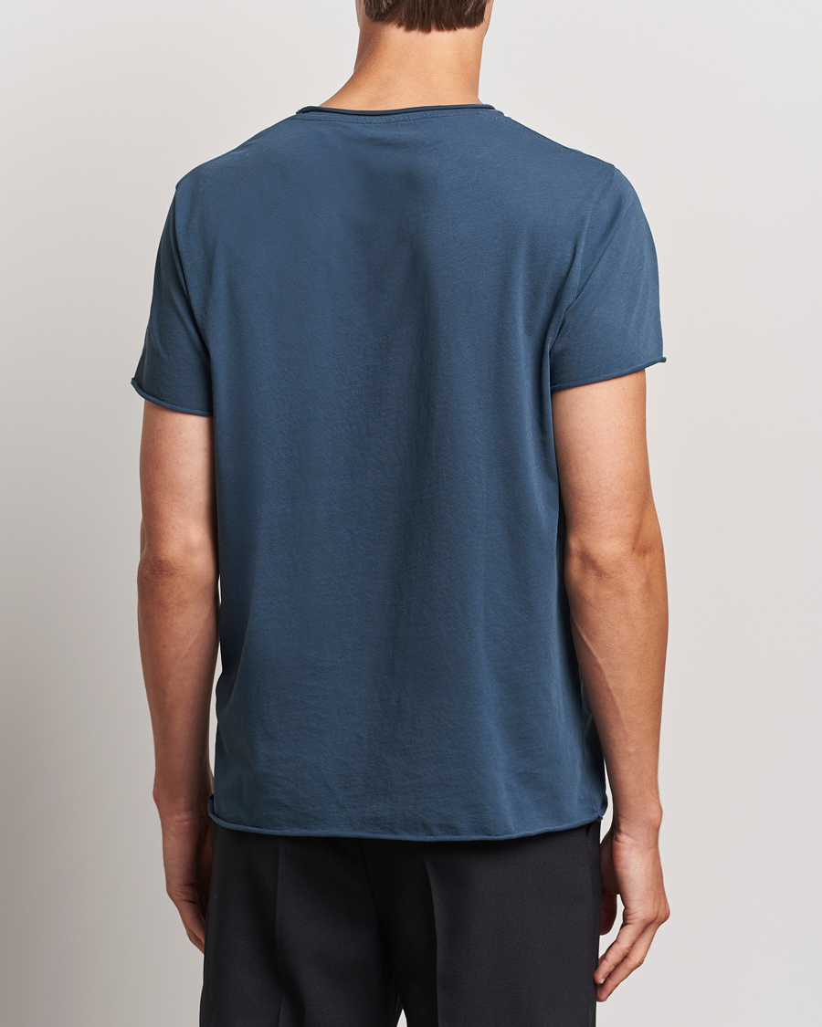 Men | T-Shirts | Filippa K | Roll Neck Crew Neck T-Shirt Dawn Blue