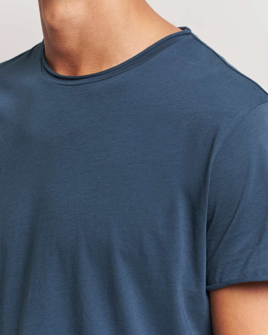 Men | T-Shirts | Filippa K | Roll Neck Crew Neck T-Shirt Dawn Blue