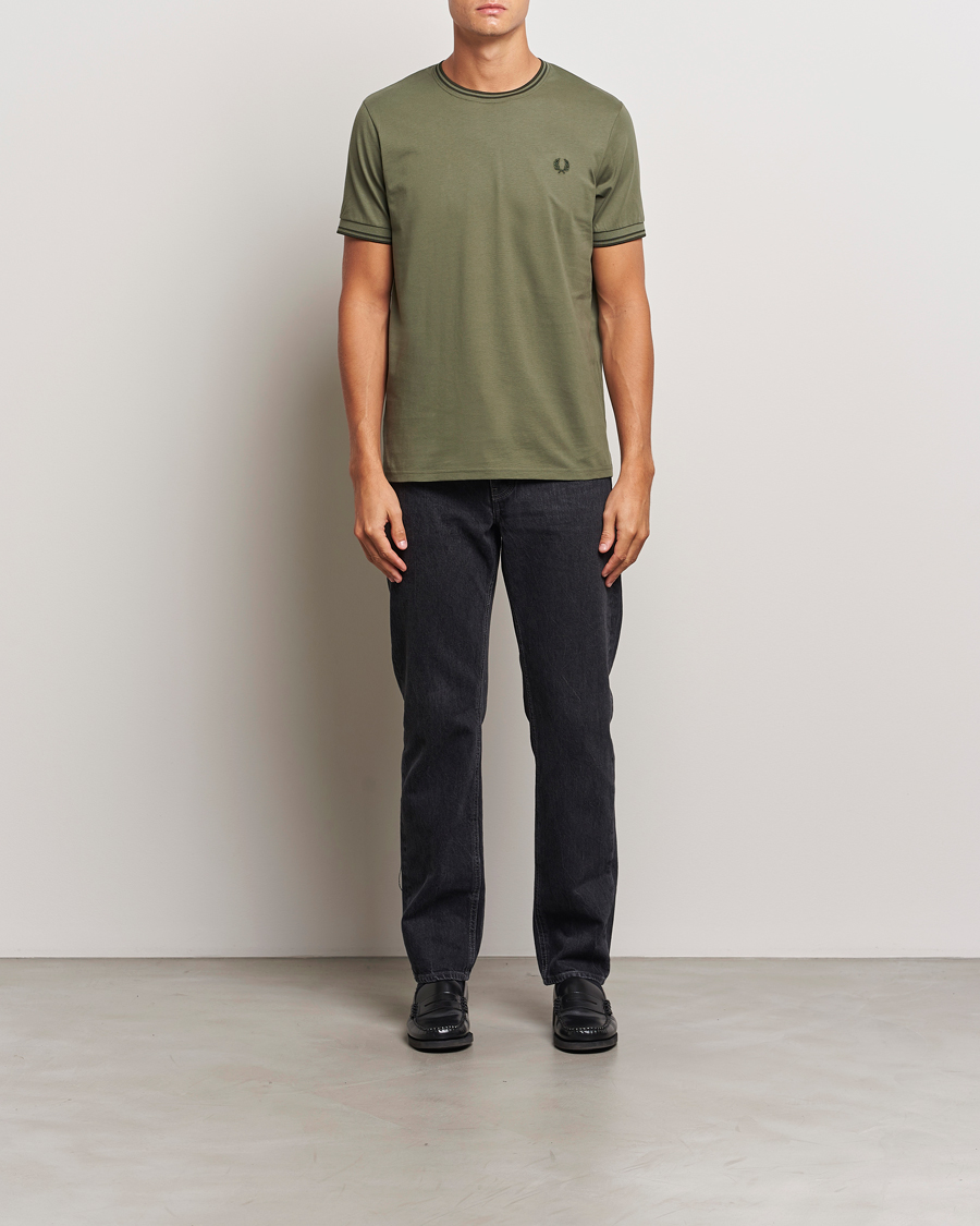 Men | T-Shirts | Fred Perry | Twin Tipped T-Shirt Laurel Green