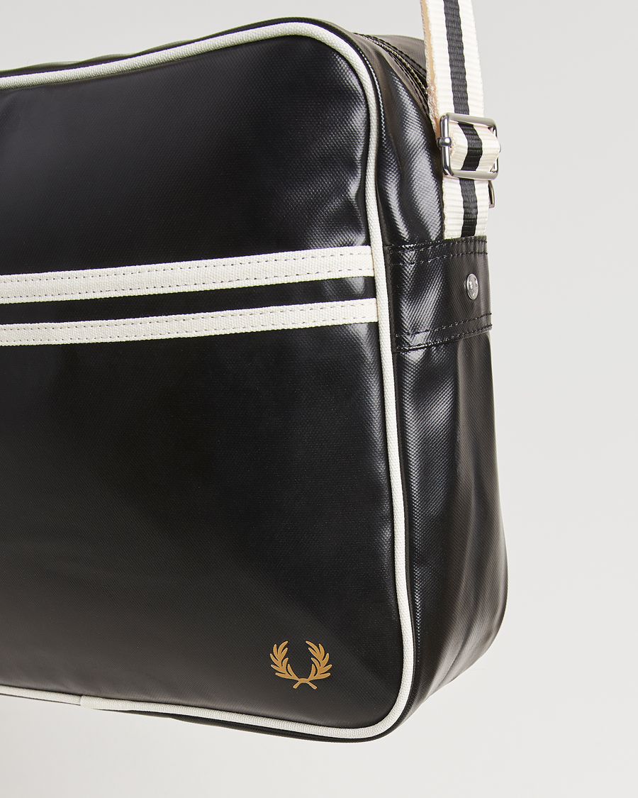 Men | Bags | Fred Perry | Classic Shoulder Bag Black/Ecru
