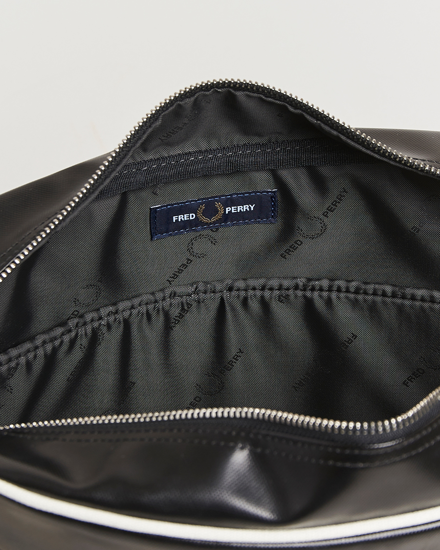Men | Bags | Fred Perry | Classic Shoulder Bag Black/Ecru