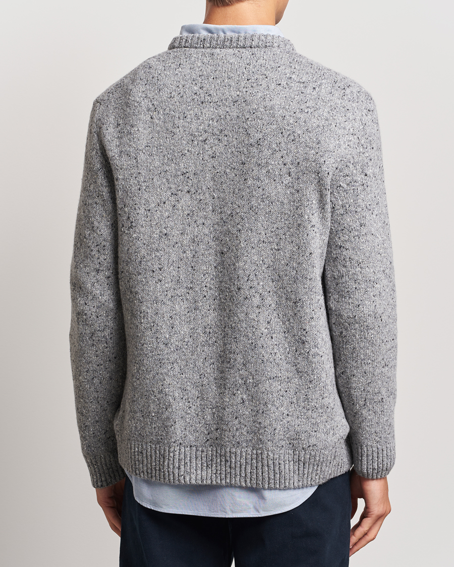 Men | Sweaters & Knitwear | GANT | Neps Wool Crew Neck Grey Melange