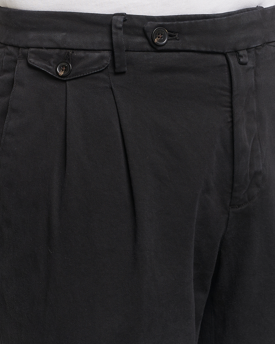 Men | Trousers | Briglia 1949 | Easy Fit Pleated Cotton Stretch Chino Black