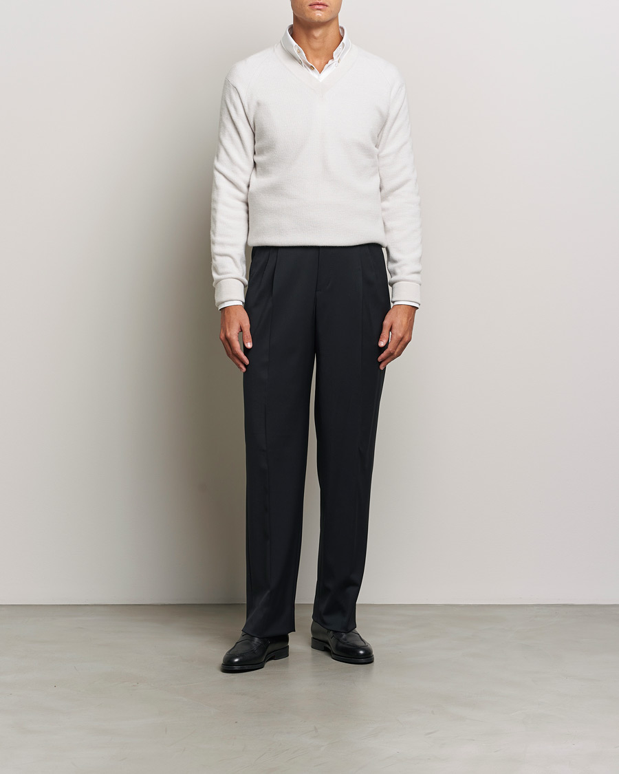 Men | Sweaters & Knitwear | Brioni | Rib Cashmere V-Neck Sweater Light Grey