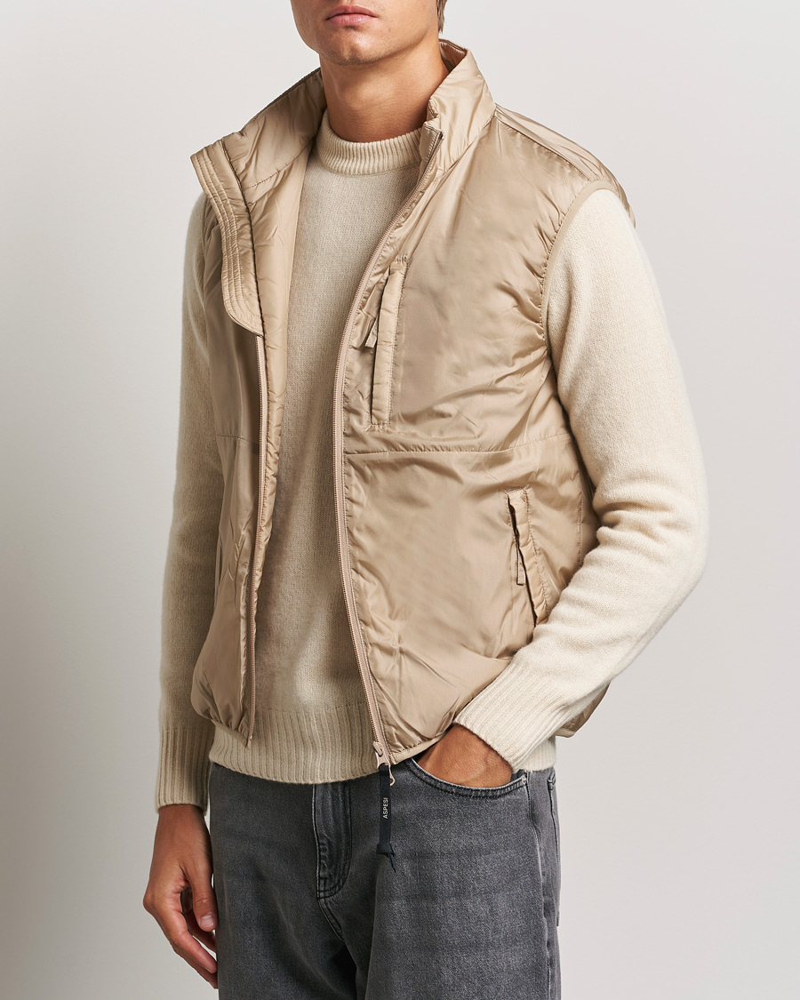 Men | Coats & Jackets | Aspesi | Jil Padded Vest Beige