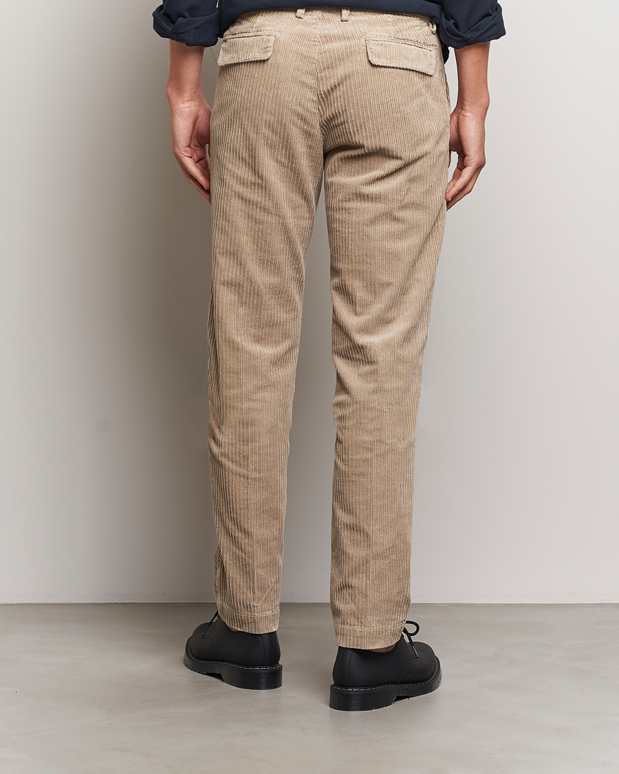 Men | Trousers | Massimo Alba | Ionio Wale Corduroy Trousers Beige