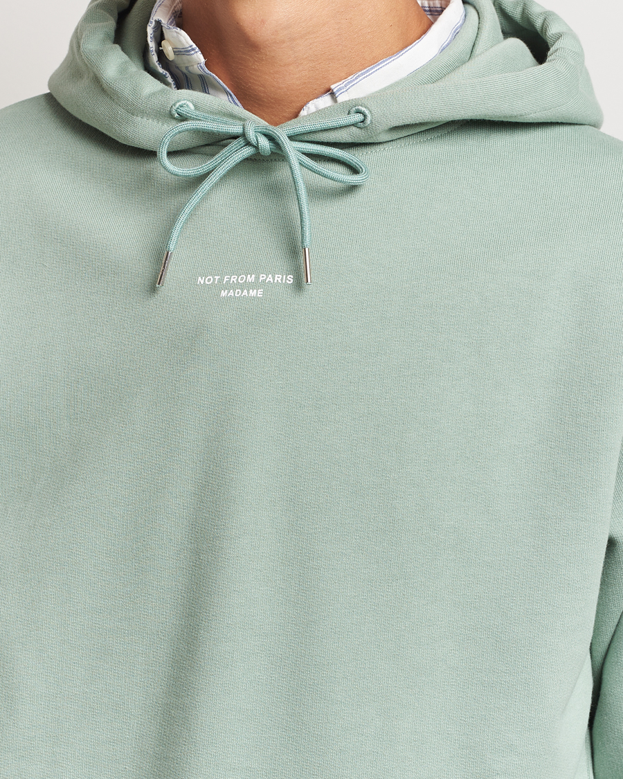 Men | Sweaters & Knitwear | Drôle de Monsieur | Classic Slogan Hoodie Water Green