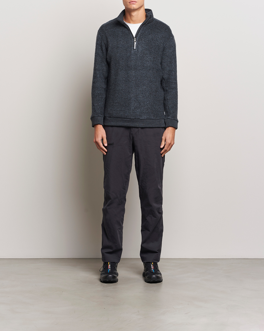 Men | Sweaters & Knitwear | Houdini | Alto Merino Half Zip True Black