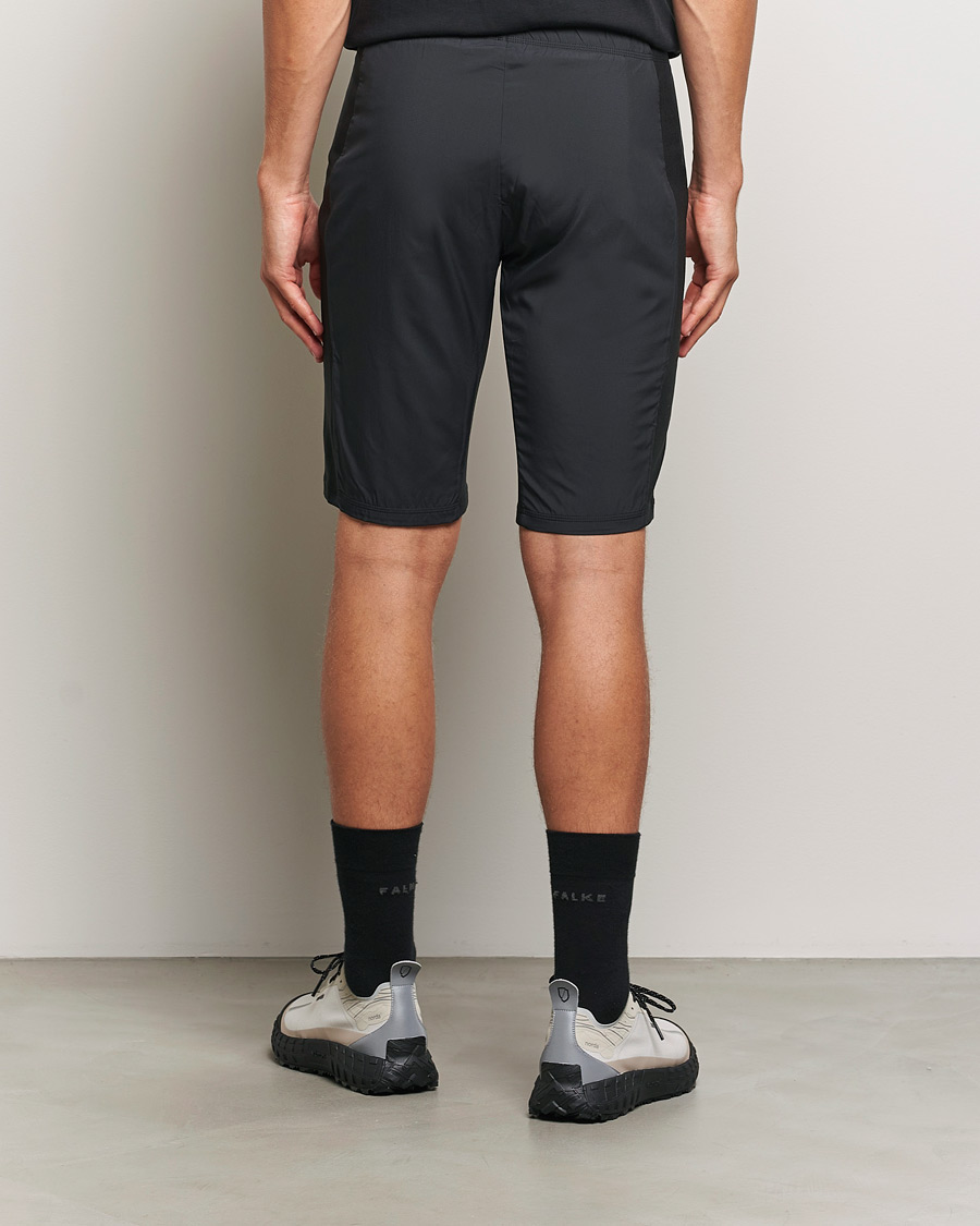 Men | Shorts | Houdini | Moonwalk Primaloft Padded Shorts True Black
