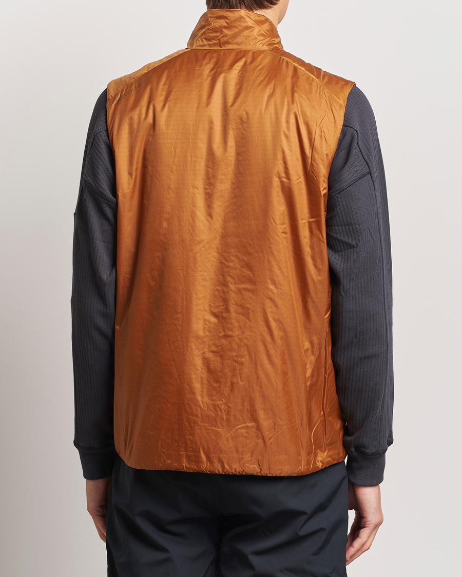 Men | Coats & Jackets | Houdini | Dunfri Primaloft Padded Vest Rust Brown