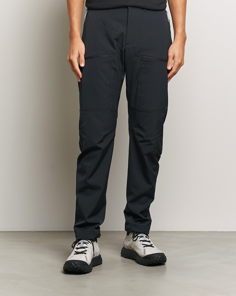 Men | Trousers | Houdini | More Softshell Pants True Black