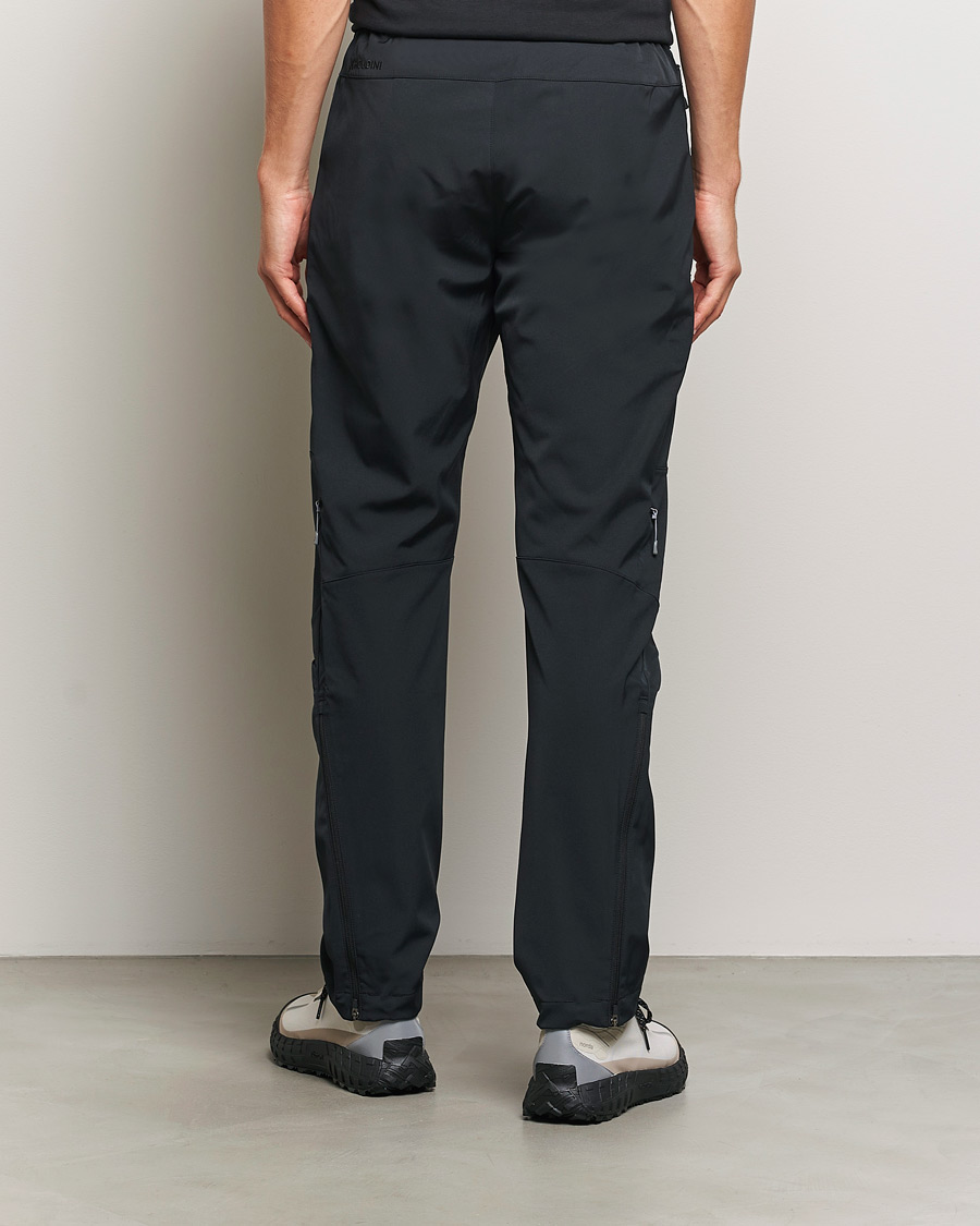 Men | Trousers | Houdini | More Softshell Pants True Black
