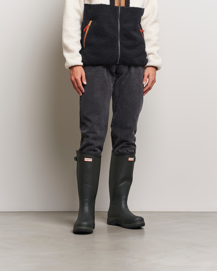 Men | Overshoes & Rubber boots | Hunter | Balmoral Classic Side Adjustable Boot Dark Olive