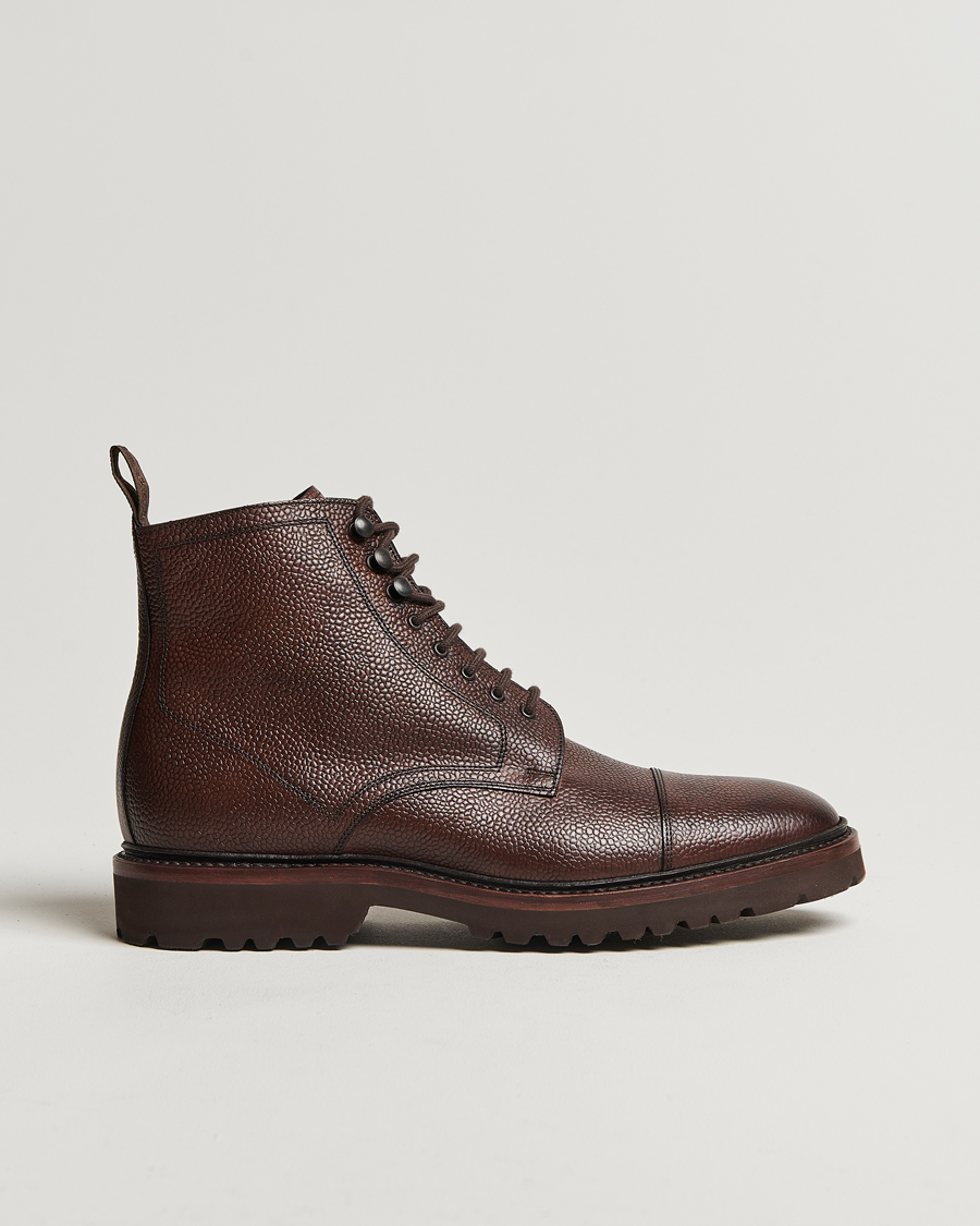 Men | Boots | Loake 1880 | Aquarius Grained Lightweight Boot Dark Brown