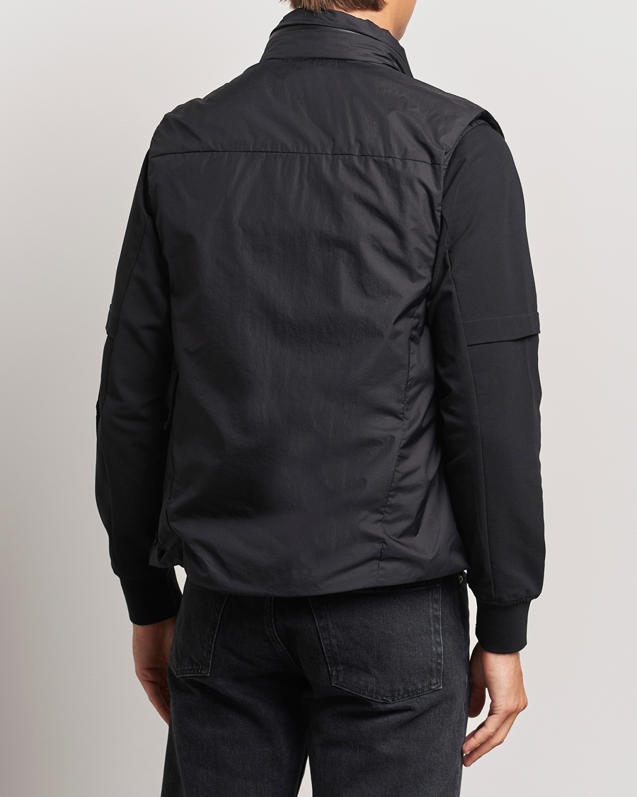Men | Coats & Jackets | C.P. Company | Metropolis Pertex Vest Black