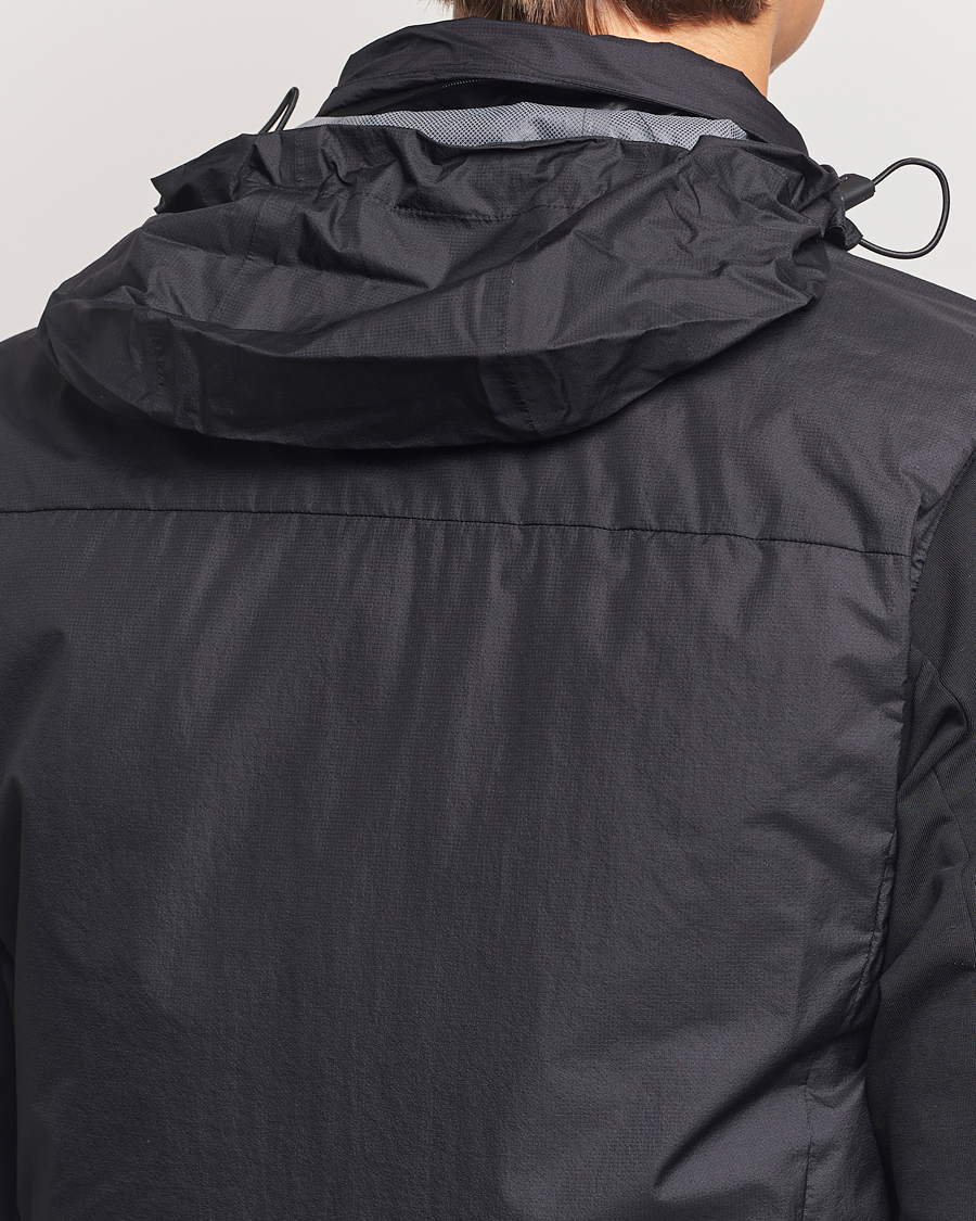 Men | Coats & Jackets | C.P. Company | Metropolis Pertex Vest Black