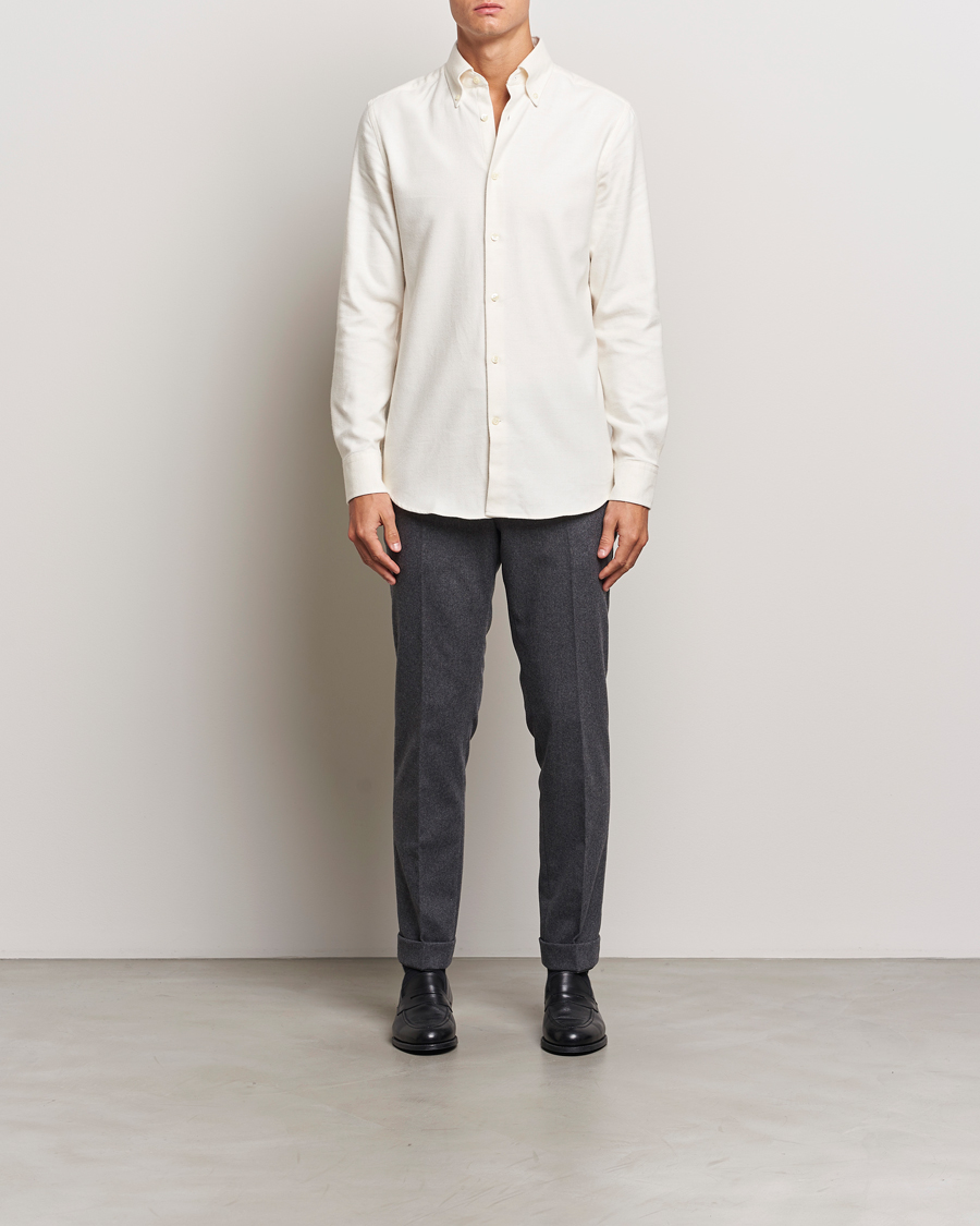 Men | Shirts | Morris Heritage | Soft Lama Slim Fit Shirt Off White
