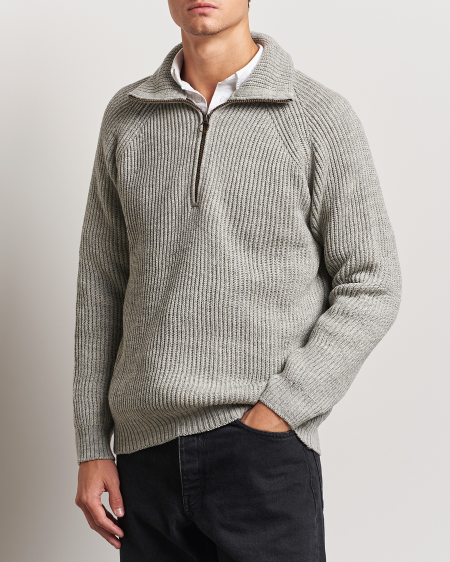 Men | Sweaters & Knitwear | Peregrine | Ford Knitted Wool Half Zip Light Grey
