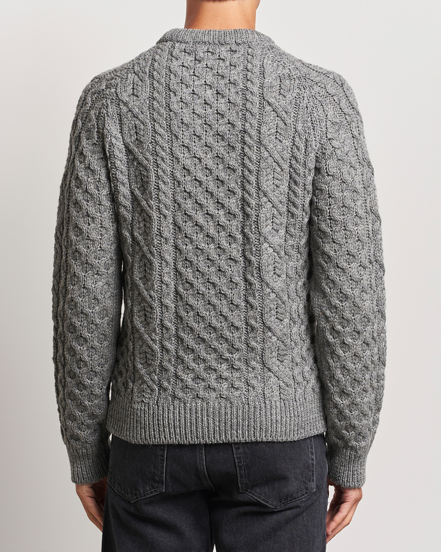 Men | Sweaters & Knitwear | Peregrine | Hudson Wool Aran Knitted Jumper Steel